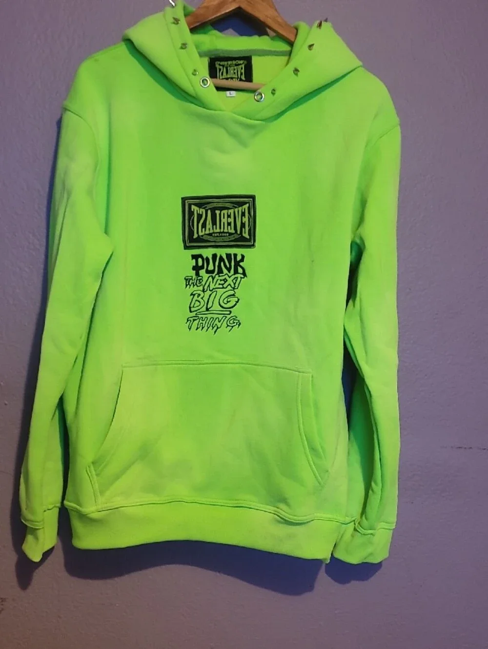 Everlast Neon Green Crewneck Hoodie with Punk Graphic